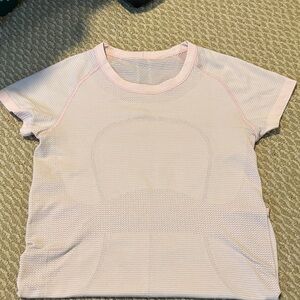 lululemon swiftly  milkshake pale  Pink Short Sleeve Tee